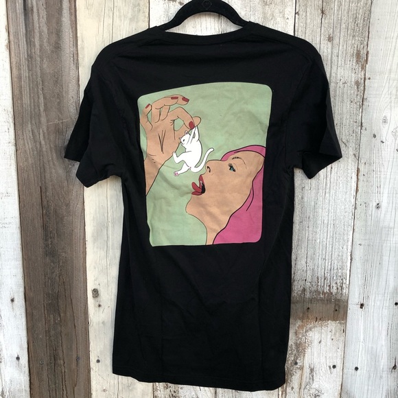 NEW Black Graphic Tee Lady Pussy Cat - Picture 2 of 5